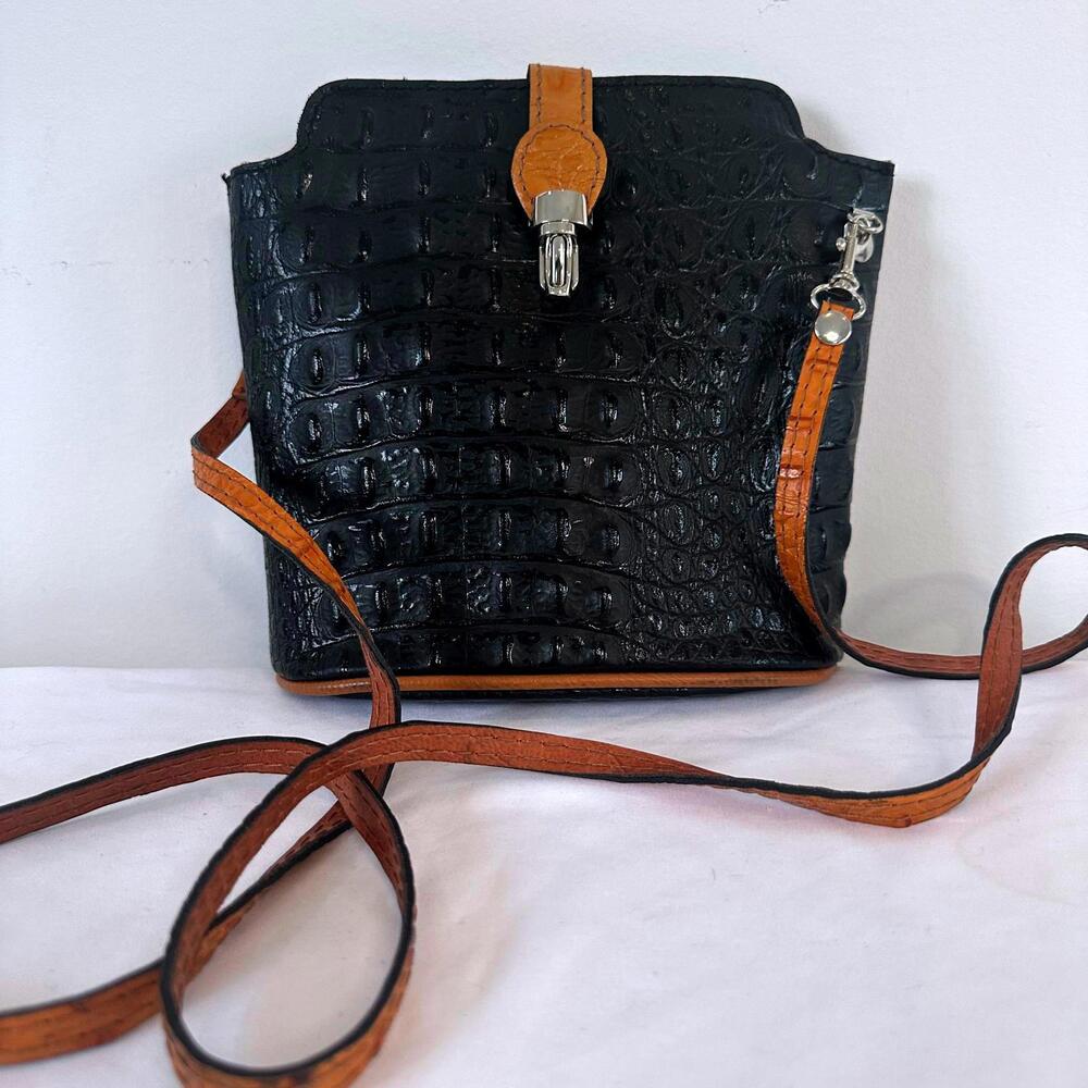 Borse in Pelle Italien Leather Black Zipped Croc Crossbody Embossed Bag EUC